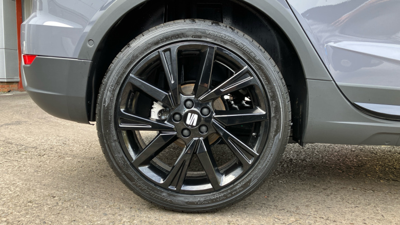 SEAT Arona 1.0 TSI 115 FR Black Edition 5dr Petrol Hatchback